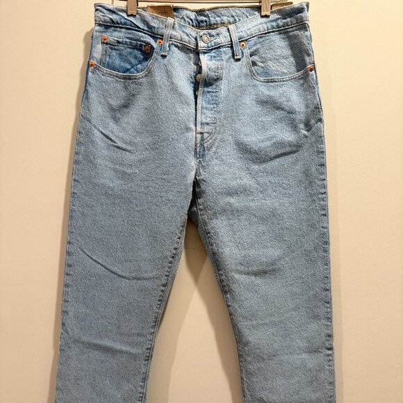 NWT Levi's 501 Original Cropped Women's Jeans in Samba Blues size 31 - Picture 4 of 10